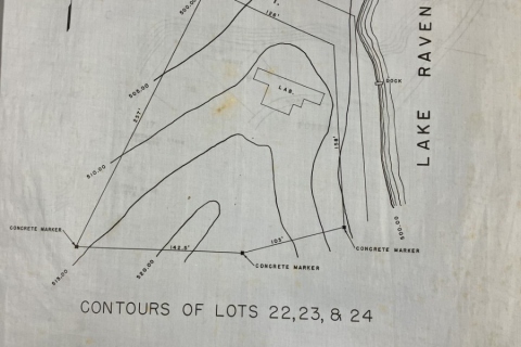 "Property of Highlands Museum and Biological Laboratory, Inc." Contours of Lots 22, 23, & 24, October 1948 
Prepared by Mr. Root for Simonson and Holley Architects